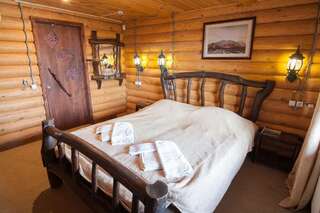 Гостиница Атлантик Феодосия Стандартный двухместный номер с 1 кроватью или 2 отдельными кроватями-4