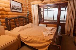 Гостиница Атлантик Феодосия Стандартный двухместный номер с 1 кроватью или 2 отдельными кроватями-5